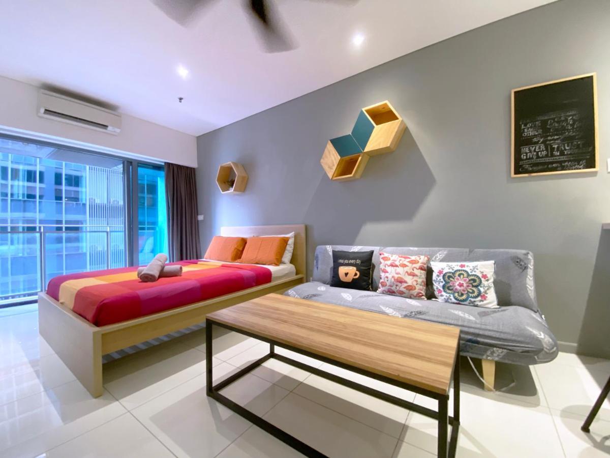 Mercu Summer Suite Klcc @ Penguin Homes Куала-Лумпур Экстерьер фото
