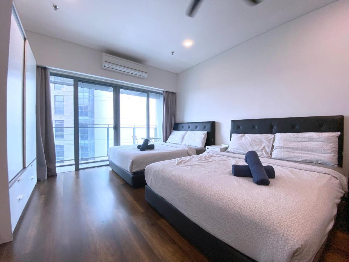 Mercu Summer Suite Klcc @ Penguin Homes Куала-Лумпур Экстерьер фото
